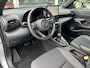 Toyota Yaris Cross 1.5 Hybrid 115 Dynamic Plus | Stoel + Stuurverwarming, 17 inch, Keyless, Privacy Glass, Groot scherm
