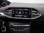 Peugeot 308 1.2 PureTech Allure | Navi | Cruise | Clima | Trekhaak | Carplay | PDC V+A | 16" LMV |