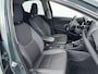 Toyota Yaris 1.5 Hybrid 115 Dynamic | Dodehoek detectie | Parkeersensoren voor/achter | Stoel-/stuurverwarming | Apple Carplay / Android Auto | Keyless | Adaptive Cruise | Clima | Camera | 16 inch