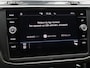Volkswagen Tiguan 1.5 TSi ACT 150 Pk Automaat Highline | Stoelverwarming | Adaptive Cruise | Trekhaak | Navigatie | Camera | 19 Inch | 105.594 Km !!