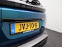 Peugeot 2008 1.2 Hybrid 145 Allure 8 Jaar Garantie | Apple Carplay | Keyless | Camera Voor + Achter | Parkeersenoren Voor en Achter | Cruise Control | Dodehoekbewaking | LED Verlichting