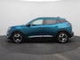 Peugeot 2008 1.2 Hybrid 145 Allure 8 Jaar Garantie | Apple Carplay | Keyless | Camera Voor + Achter | Parkeersenoren Voor en Achter | Cruise Control | Dodehoekbewaking | LED Verlichting