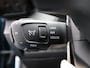Peugeot 2008 1.2 Hybrid 145 Allure 8 Jaar Garantie | Apple Carplay | Keyless | Camera Voor + Achter | Parkeersenoren Voor en Achter | Cruise Control | Dodehoekbewaking | LED Verlichting