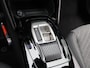 Peugeot 2008 1.2 Hybrid 145 Allure 8 Jaar Garantie | Apple Carplay | Keyless | Camera Voor + Achter | Parkeersenoren Voor en Achter | Cruise Control | Dodehoekbewaking | LED Verlichting