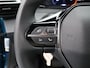 Peugeot 2008 1.2 Hybrid 145 Allure 8 Jaar Garantie | Apple Carplay | Keyless | Camera Voor + Achter | Parkeersenoren Voor en Achter | Cruise Control | Dodehoekbewaking | LED Verlichting