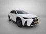 Lexus UX 300h Ultimate Edition | NL-Auto | Stoel & Stuurverwarming | Carplay |