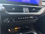 Lexus UX 300h Ultimate Edition | NL-Auto | Stoel & Stuurverwarming | Carplay |
