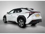 Toyota BZ4X Dynamic 71 kWh Bi-Tone | BTW voertuig | Panoramadak | Stoel+stuurverwarming | 360 Camera | Elektrisch verstelbare bestuurdersstoel | Elektrische achterklep | Dodehoek detectie | Parkeersensoren voor+achter |