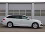 Skoda Octavia Combi 1.0 e-TSI 110pk DSG Ambition | Trekhaak | Navigatie | App Connect | Parkeersensoren |