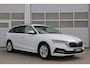Skoda Octavia Combi 1.0 e-TSI 110pk DSG Ambition | Trekhaak | Navigatie | App Connect | Parkeersensoren |