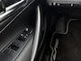 Toyota Corolla Touring Sports Hybrid 140 Dynamic | BTW voertuig | Parkeersensoren voor+achter | Stoelverwarming | Draadloze telefoonlader | Apple CarPlay/Android Auto | Cruise Control Adaptive |  Buy & Drive!