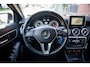 Mercedes-Benz A-klasse 180 Ambition | Aut | Navi | PDC | Xenon | Cruise | 18" lmv |