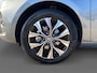 Renault Zoe R135 Evolution 52 kWh Automaat | DEMO | Camera | Parkeersensoren | Apple CarPlay/Android Auto | Climate Control | Full LED | Lichtmetalen Velgen | Digital Cockpit | Cruise Control |