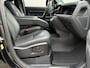 Land Rover Defender 110 2.0 P400e 110 X-Dynamic HSE | NL-Auto/6-pers./Head-Up/Meridian/Cold Pack/Pano-Dak/Luchtvering