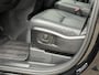 Land Rover Defender 110 2.0 P400e 110 X-Dynamic HSE | NL-Auto/6-pers./Head-Up/Meridian/Cold Pack/Pano-Dak/Luchtvering