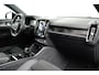Volvo XC40 1.5 T5 Ultimate Dark | Pano | Memory | Trekhaak | BLIS | Harman/Kardon | Adaptive CC |