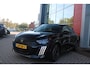 Peugeot 208 1.2 Hybrid 145PK AUTOMAAT GT PACK | ELEKTRISCH BEDIENBARE BESTUURDERSSTOEL MET MASSAGE FUNCTIE | ALCANTARA BEKLEDING | STOEL VERWARMING | CRUISE CONTROL | DAB+ RADIO | APPLE CARPLAY/ANDROID AUTO | FULL LED KOPLAMPEN | KEYLESS ENTRY/START | 17" LICHTMETALEN VELGEN | CLIMATE CONTROL | PARKEERSENSOREN VOOR + ACHTER | ACHTERUITRIJ CAMERA | SFEERVERLICHTING |