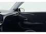 Opel Corsa 1.2 Elegance 100pk | Navigatie | Climate Control | Cruise Control | Parkeersensoren Achter | Apple Carplay - Android Auto | Middenarmsteun | Keyless Entry en Start