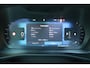 Volvo XC40 B4 Plus Black Edition | Panoramadak | Trekhaak | Verwarmbare voorstoelen, achterbank en stuurwiel | 360 graden camera | Premium audio by Harman Kardon | Apple carplay/Android auto