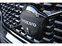 Volvo XC40 B4 Plus Black Edition | Panoramadak | Trekhaak | Verwarmbare voorstoelen, achterbank en stuurwiel | 360 graden camera | Premium audio by Harman Kardon | Apple carplay/Android auto