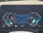 BMW iX1 EDrive20 67 kWh | NAP | 100% SOH | PANO | LEDER | TREKHAAK