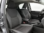 Toyota Yaris 1.5 Hybrid 115 Dynamic Comfort Pack | BTW voertuig | Dodehoek detectie | Stoel+stuurverwarming | Parkeersensoren voor+achter | Navigatie | Climate Control | Cruise Control Adaptive | Achteruitrijcamera | Bluetooth |
