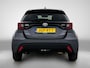 Toyota Yaris 1.5 Hybrid 115 Dynamic Comfort Pack | BTW voertuig | Dodehoek detectie | Stoel+stuurverwarming | Parkeersensoren voor+achter | Navigatie | Climate Control | Cruise Control Adaptive | Achteruitrijcamera | Bluetooth |