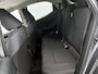Toyota Yaris 1.5 Hybrid 115 Dynamic Comfort Pack | BTW voertuig | Dodehoek detectie | Stoel+stuurverwarming | Parkeersensoren voor+achter | Navigatie | Climate Control | Cruise Control Adaptive | Achteruitrijcamera | Bluetooth |
