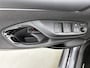 Toyota Yaris 1.5 Hybrid 115 Dynamic Comfort Pack | BTW voertuig | Dodehoek detectie | Stoel+stuurverwarming | Parkeersensoren voor+achter | Navigatie | Climate Control | Cruise Control Adaptive | Achteruitrijcamera | Bluetooth |