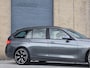 BMW 3-Serie Touring 320d High Executive Automaat | ACC | HUD | LED | Trekhaak |