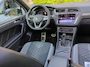 Volkswagen Tiguan 1.4 TSI 245pk eHybrid R-Line Business+ DSG Automaat / Panorama schuifk dak / Navigatie / Matrix LED / LM 19 inch / Wegkl trekhaak