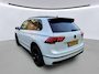 Volkswagen Tiguan 1.4 TSI 245pk eHybrid R-Line Business+ DSG Automaat / Panorama schuifk dak / Navigatie / Matrix LED / LM 19 inch / Wegkl trekhaak