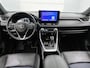 Toyota RAV4 2.5 Hybrid Style Bi-Tone | BTW voertuig | Stoelverwarming | Draadloze telefoonlader | Parkeersensoren voor+achter | Elektrische achterklep | Volledig digitaal scherm |