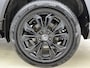 Toyota RAV4 2.5 Hybrid Style Bi-Tone | BTW voertuig | Stoelverwarming | Draadloze telefoonlader | Parkeersensoren voor+achter | Elektrische achterklep | Volledig digitaal scherm |