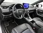 Toyota RAV4 2.5 Hybrid Style Bi-Tone | BTW voertuig | Stoelverwarming | Draadloze telefoonlader | Parkeersensoren voor+achter | Elektrische achterklep | Volledig digitaal scherm |