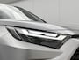 Toyota RAV4 2.5 Hybrid Style Bi-Tone | BTW voertuig | Stoelverwarming | Draadloze telefoonlader | Parkeersensoren voor+achter | Elektrische achterklep | Volledig digitaal scherm |