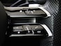 Mercedes-Benz C-klasse 180 AMG Line /Panoramadak /Memory /HUD /19 Inch /360 Camera /Burmester