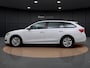 Skoda Octavia Combi 1.5 TSI | Trekhaak | Parkeerhulp | Stoelverwarming | Cruise Control | Carplay |