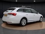 Skoda Octavia Combi 1.5 TSI | Trekhaak | Parkeerhulp | Stoelverwarming | Cruise Control | Carplay |