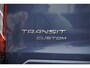 Ford Transit Custom 300 2.0 TDCI L1H1 Trail BJ2022 Lmv 16" (Zwart) | Led | Pdc | Trekhaak | Verwarmde voorruit | Achteruitrijcamera | Navi | Airco | Cruise control | Lederen bekleding | Verwarmde voorstoelen | Tussenschot | Achterdeuren | Zijdeur | Bijrijdersbank|3 Persoons