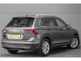 Volkswagen Tiguan 1.5 TSI ACT Comfortline Business Pano ACC Trekhaak