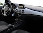 Mercedes-Benz B-klasse 180 | Lichtmetalen velgen | Achteruitrijcamera | Parkeersensoren voor/achter | Stoelverwarming