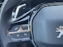 Peugeot 5008 SUV Allure Pack Business 130 pk Automaat | Navigatie | Dodehoekwaarsch. | 7-zits | Elektrische kofferbak | Parkeercamera voor/achter