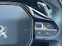 Peugeot 5008 SUV Allure Pack Business 130 pk Automaat | Navigatie | Dodehoekwaarsch. | 7-zits | Elektrische kofferbak | Parkeercamera voor/achter