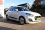 Suzuki Swift 1.2 STIJL SMART HYBR / Rijklaarprijs / Fabrieksgarantie / Trekhaak