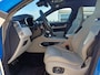 Jaguar F-Pace 5.0 P550 550pk AWD V8 SVR | Origineel NL | Nieuw door ons geleverd | Ultra Blue Metallic |