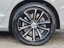 Volvo V60 T8 455PK Plug-in hybrid AWD Plus Dark | BLIS | ACC | Trekhaak | Pano | HUD | H&K | Elektr. Stoelen | 360 Camera |