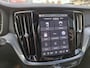 Volvo V60 T8 455PK Plug-in hybrid AWD Plus Dark | BLIS | ACC | Trekhaak | Pano | HUD | H&K | Elektr. Stoelen | 360 Camera |