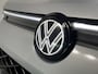 Volkswagen Tayron 1.5 eHybrid R-Line Edition / FABRIEKSGARANTIE TM 11-2030/ 272 PK/ TREKHAAK/ PANO/ LEER/ 360 CAMERA/ BLACK STYLE/ HARMAN/KARDON/ / HEAD-UP/ IQ. LIGHT/ STOELVENTILATIE/ APP CONNECT/ STOELVERWARM. V&A/ DODE HOEK/ KEYLES