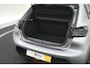 Peugeot 208 1.2 Hybrid 145 e-DCS6 GT | Alcantara Pakket | Camera | Apple Carplay | Stoelverwarming